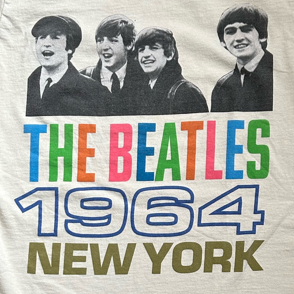The Beatles 1964 New York T-Shirt - Size Medium - Picture 3 of 5